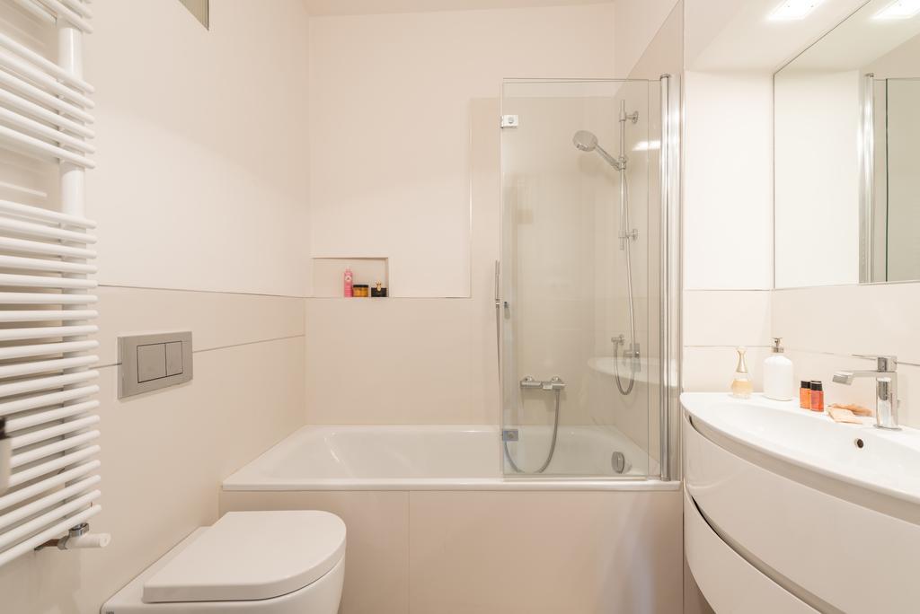 Ferienwohnung Luxury Petra San Frediano By Mmega Florenz Exterior foto