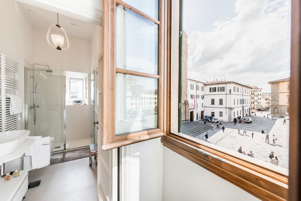 Ferienwohnung Luxury Petra San Frediano By Mmega Florenz Exterior foto